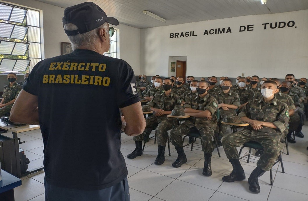 Página 6  Fotos Tiroteio, 43.000+ fotos de arquivo grátis de alta qualidade