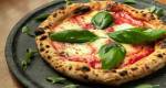 Comemore o Dia Nacional da Pizza com uma receita autêntica de margherita