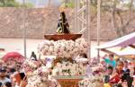 Chegada da imagem peregrina de Nossa Senhora Aparecida emociona fiéis em Congonhas